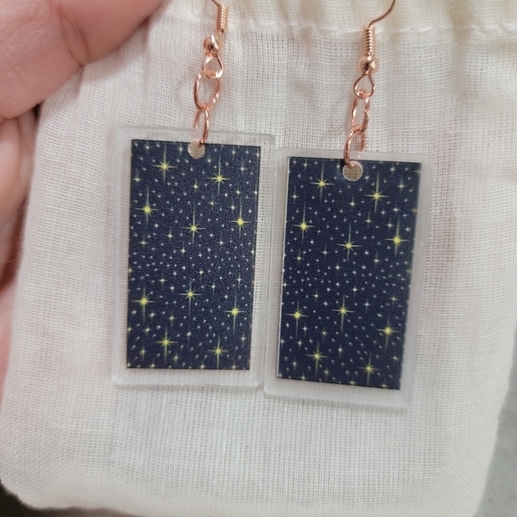 Tarot Card "The Moon" Rose-Gold Resin Earrings - Picture 3 of 4